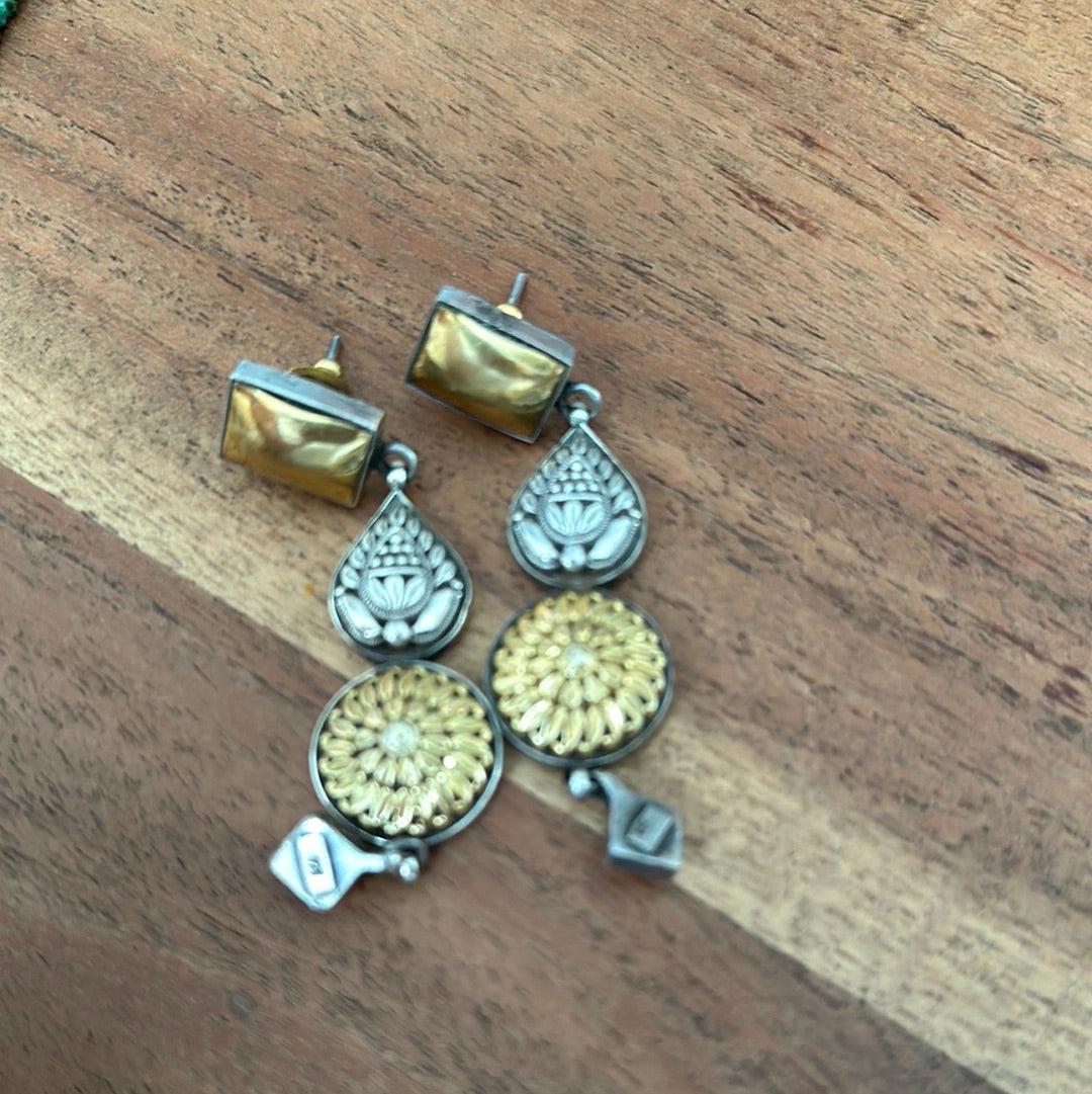 Dual tone Earrings